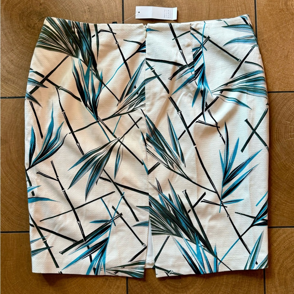 White House Black Market NWT Palm Pencil Skirt 14 Blue White Black Tiki Vacation
